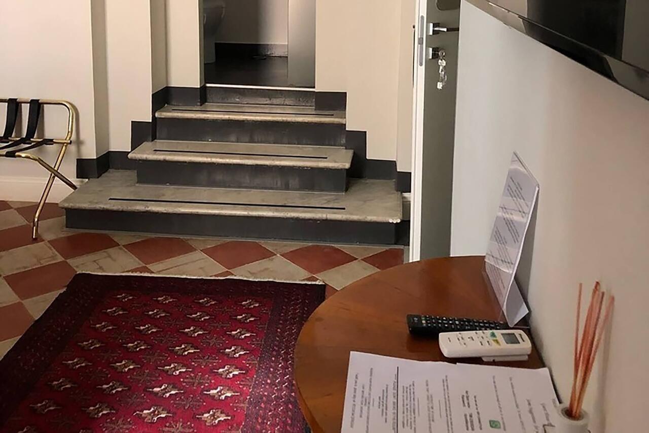 Room 94 Piazza Di Spagna ローマ エクステリア 写真