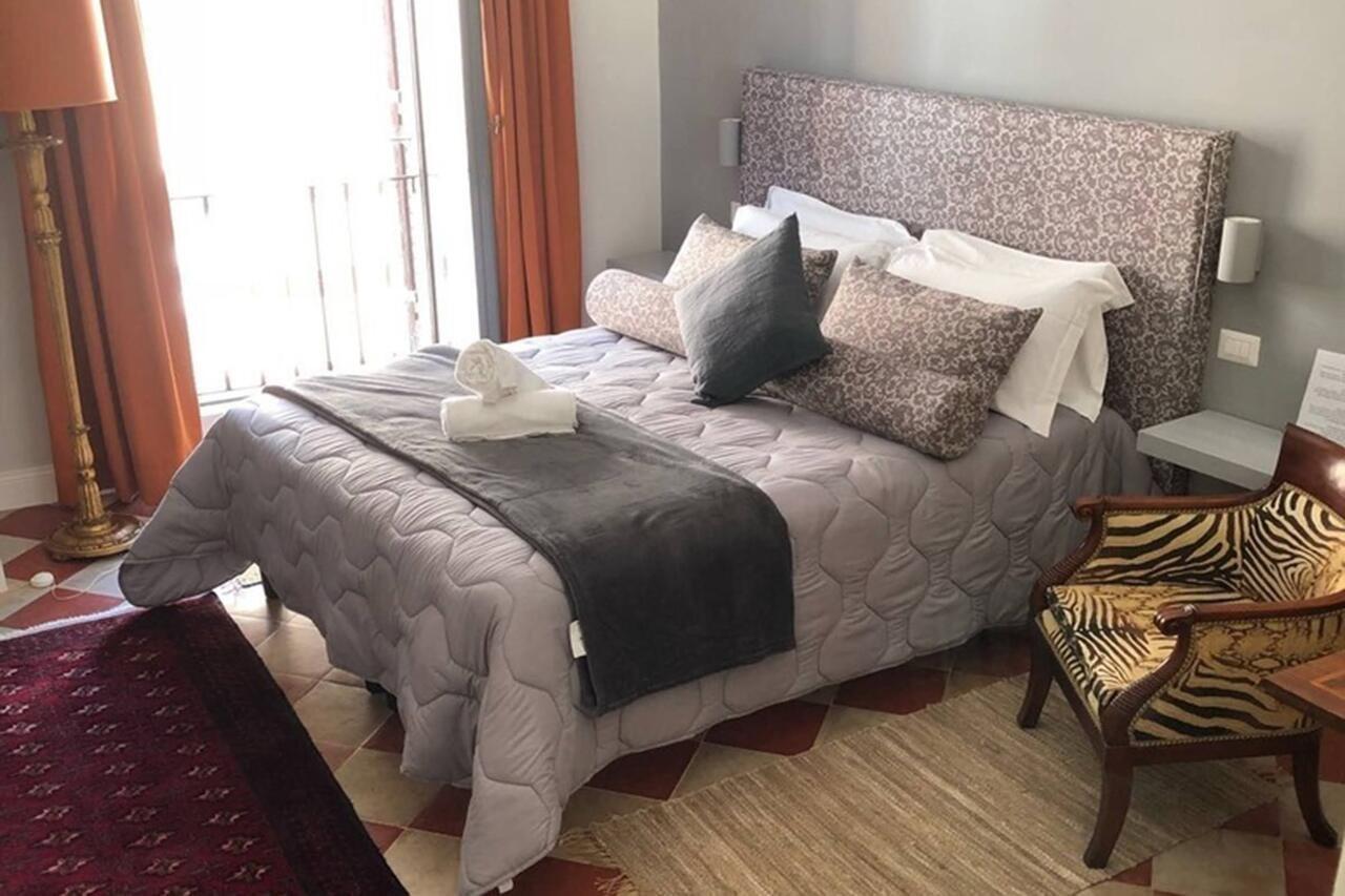 Room 94 Piazza Di Spagna ローマ エクステリア 写真
